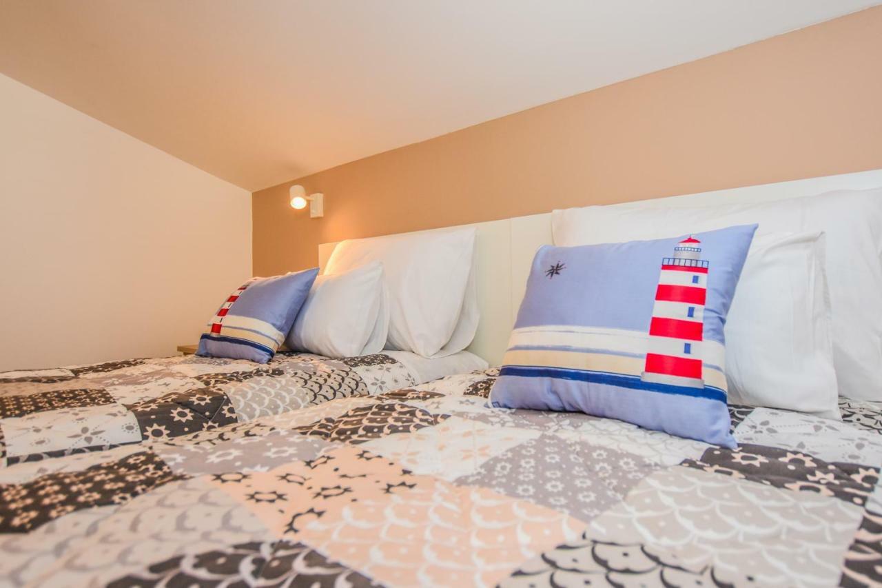 Villa Magena - Luxury Apartments In Pag Center Pag Town Luaran gambar