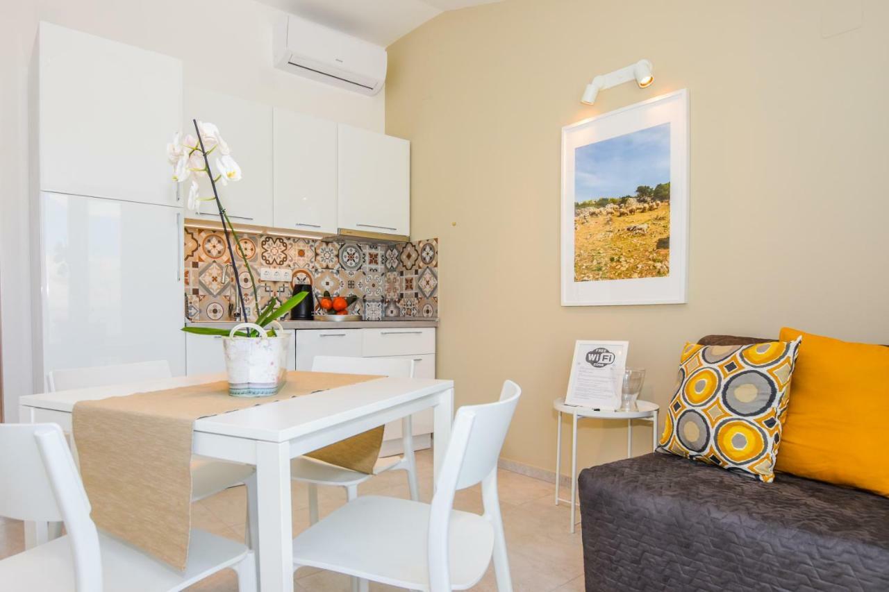 Villa Magena - Luxury Apartments In Pag Center Pag Town Luaran gambar