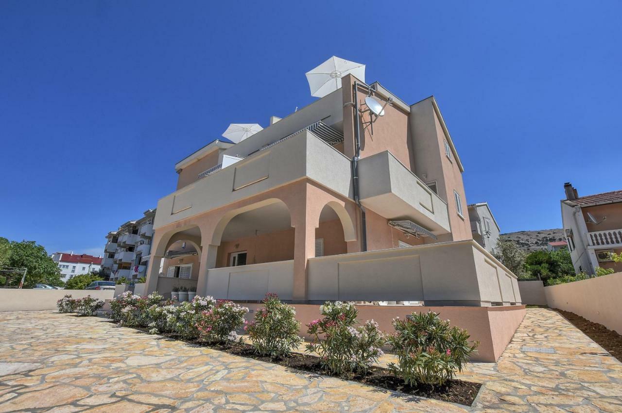 Villa Magena - Luxury Apartments In Pag Center Pag Town Luaran gambar