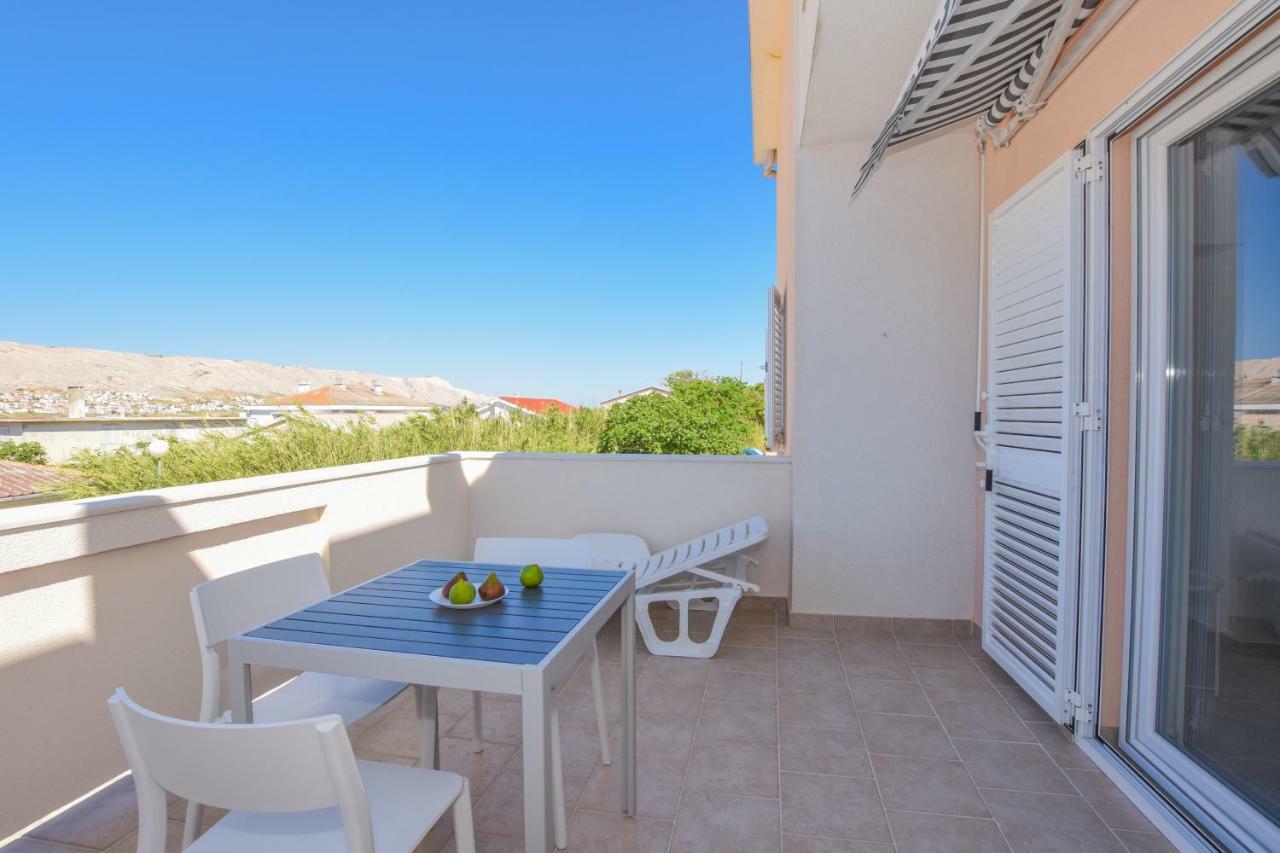 Villa Magena - Luxury Apartments In Pag Center Pag Town Luaran gambar