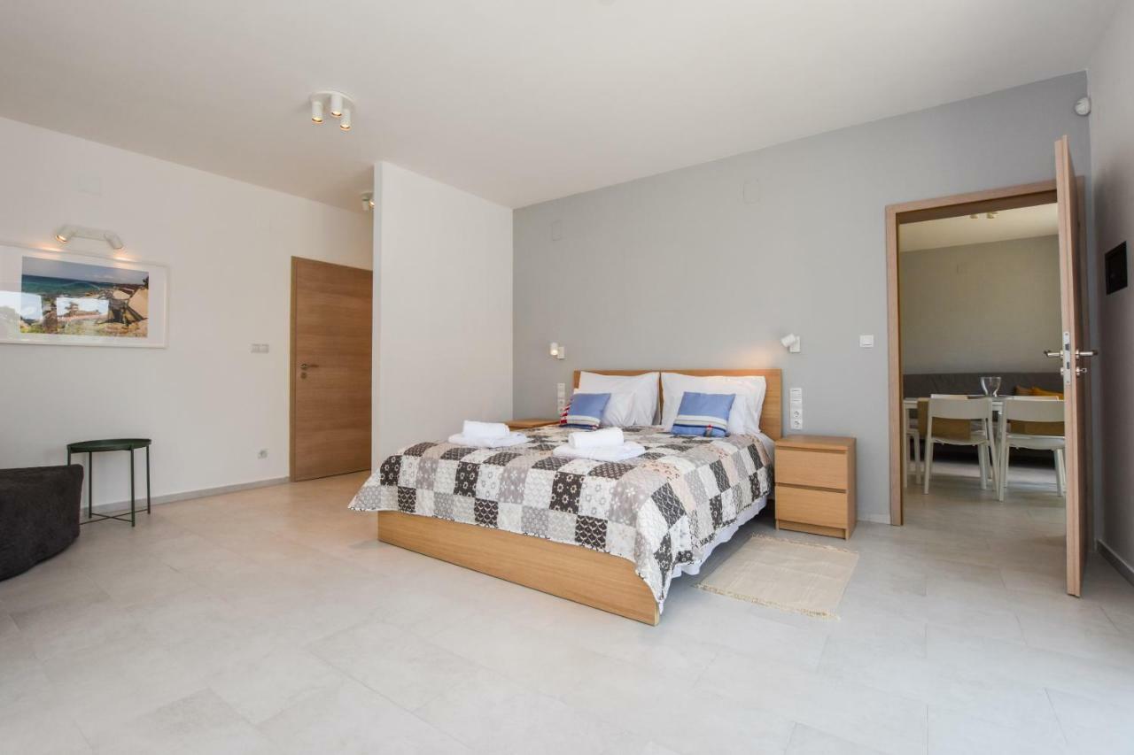 Villa Magena - Luxury Apartments In Pag Center Pag Town Luaran gambar
