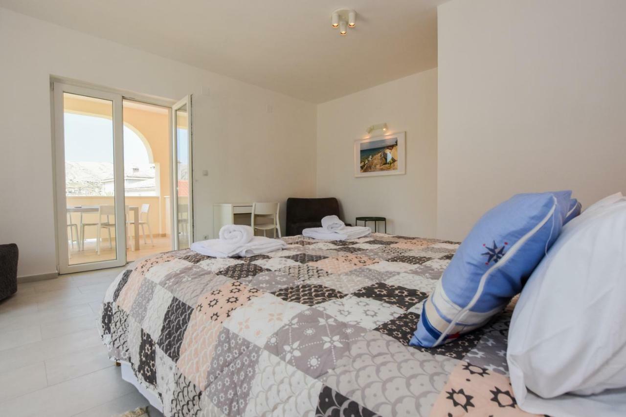 Villa Magena - Luxury Apartments In Pag Center Pag Town Luaran gambar