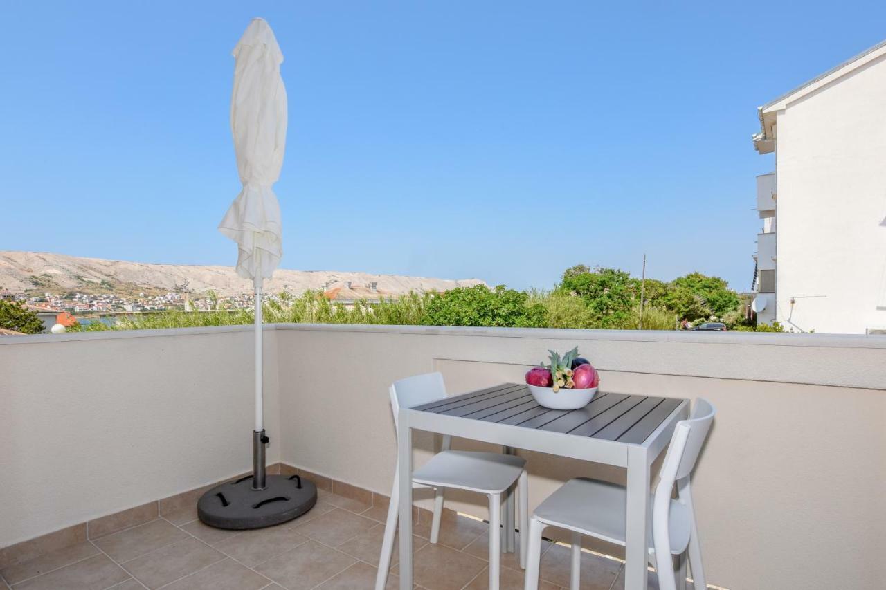 Villa Magena - Luxury Apartments In Pag Center Pag Town Luaran gambar
